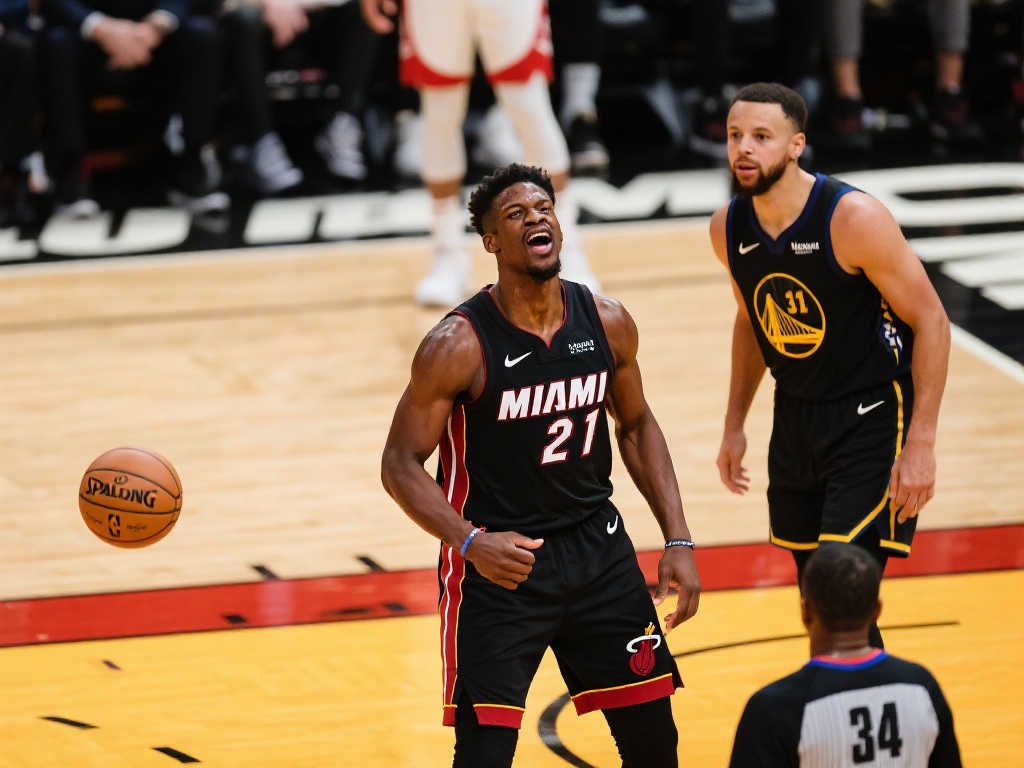 酒试图通过 酒试图通过